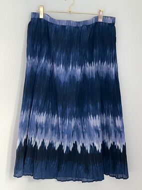 Chico's Navy and Light Blue Tie-Dye Pleated Maxi Skirt Size 3 (L)